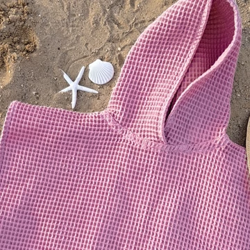 Hamvasrózsaszín surfponcho